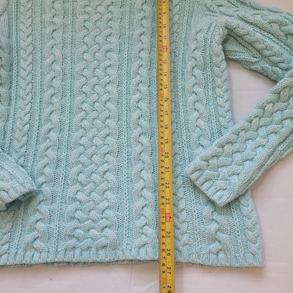 Lands’ End Women’s Light Blue Preppy Cable Knit Sweater Long Sleeve Size L 14/16 - Picture 6 of 11